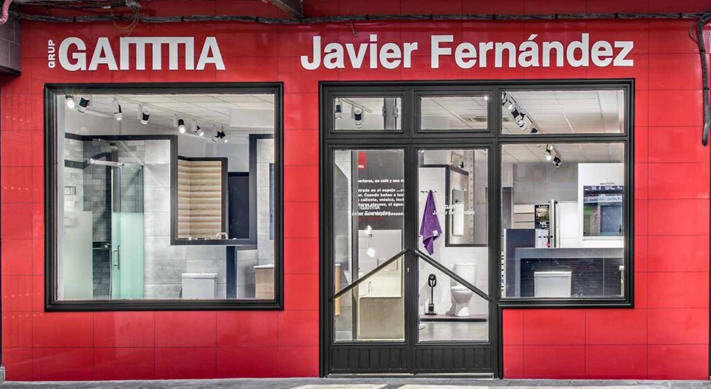 Fachada de Grupo AJF en la calle Nazaret de Fuenlabrada